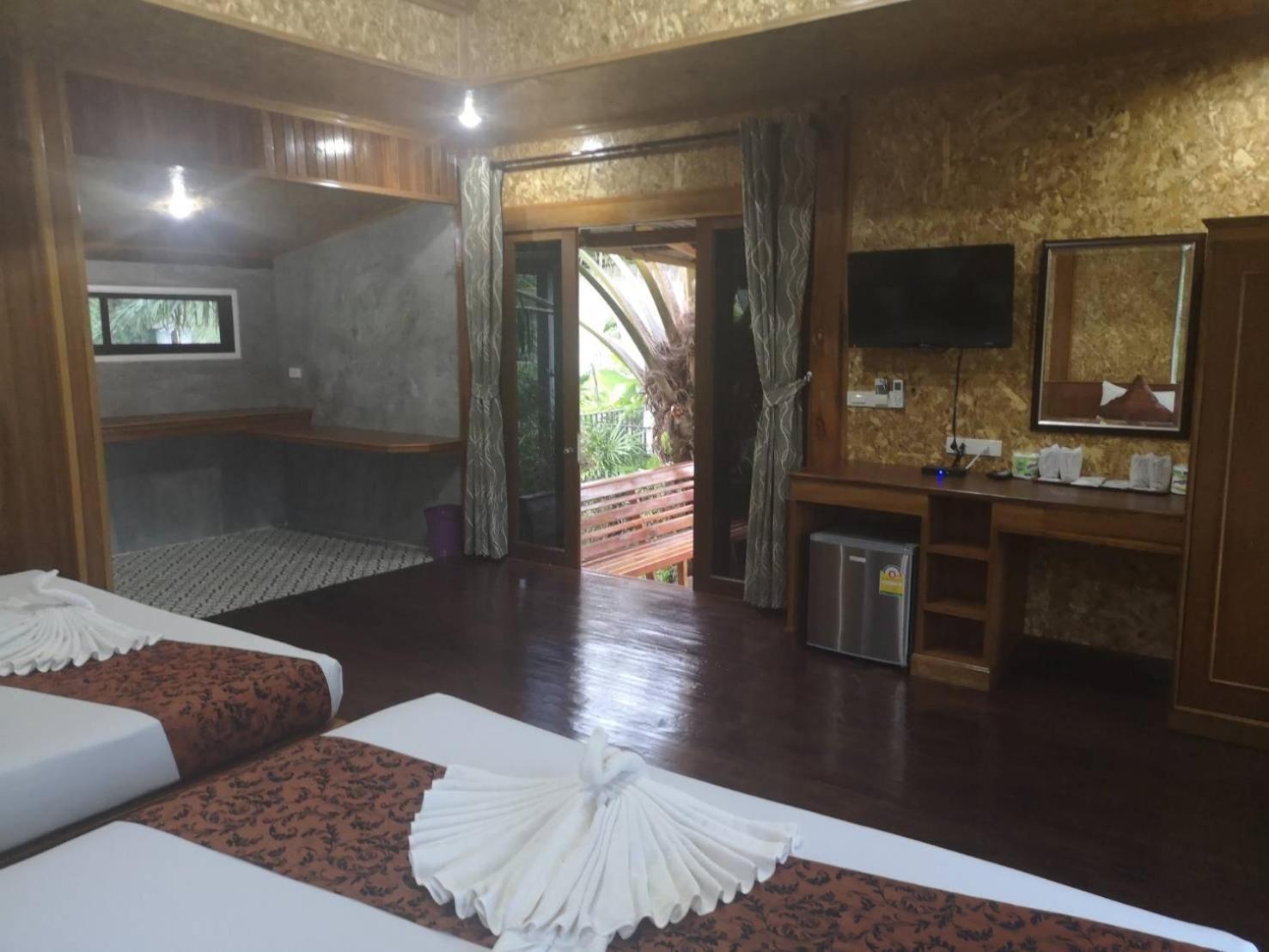 Baannai Lake View Resort Ao Nang Rum bild