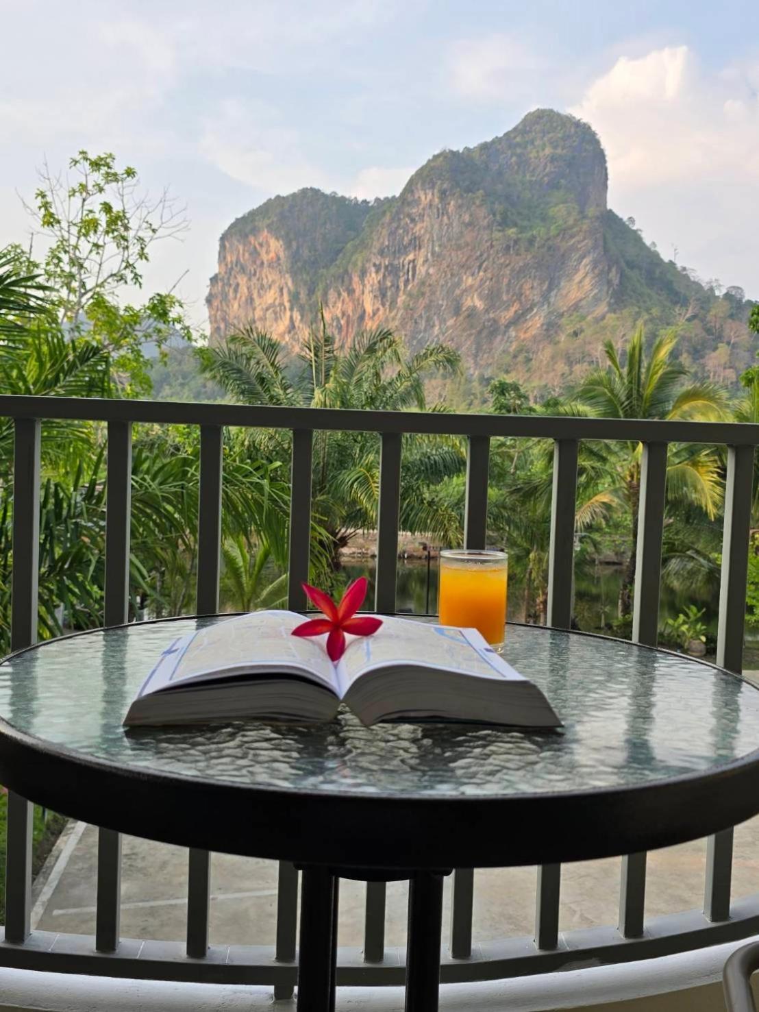 Baannai Lake View Resort Ao Nang Exteriör bild